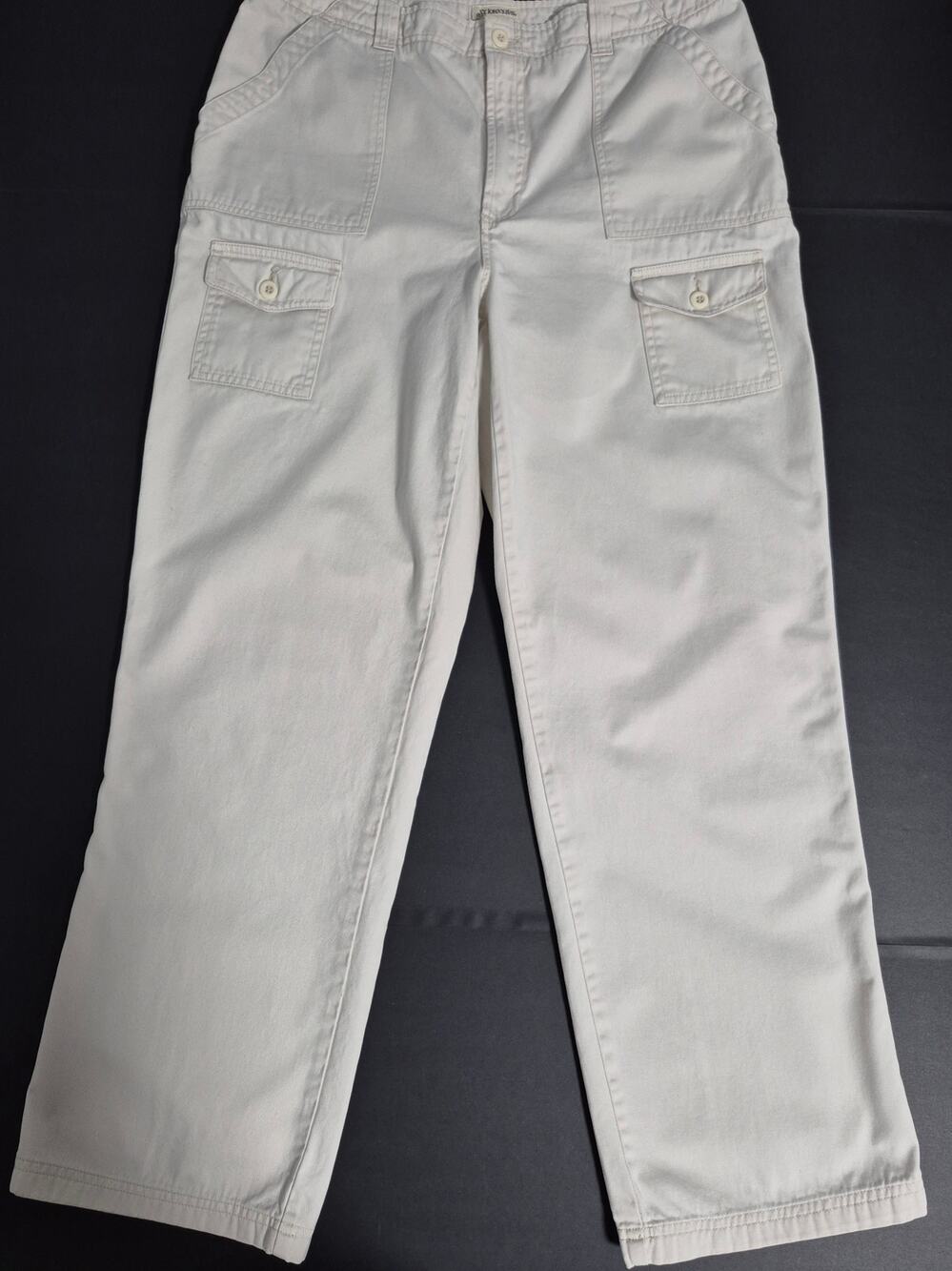 St. John's Bay Womens 12 Hiker Cargo Tan Pants 100% Cotton Relaxed Straight Leg